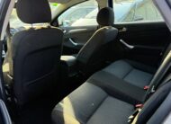 FORD MONDEO ghia