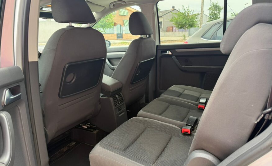 VOLKSWAGEN TOURAN TDI