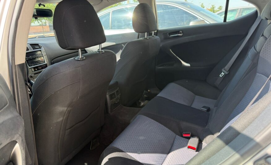 LEXUS IS220D EXECUTIVE LINE