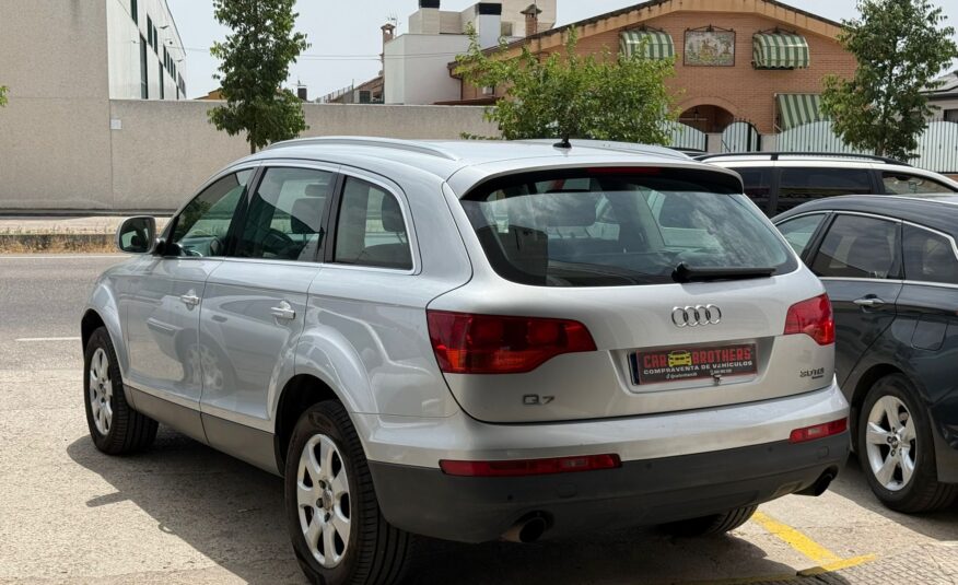 AUDI q7 CUATTRO