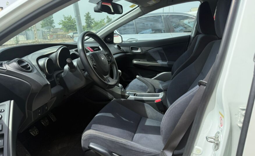 HONDA CIVIC lifestyle