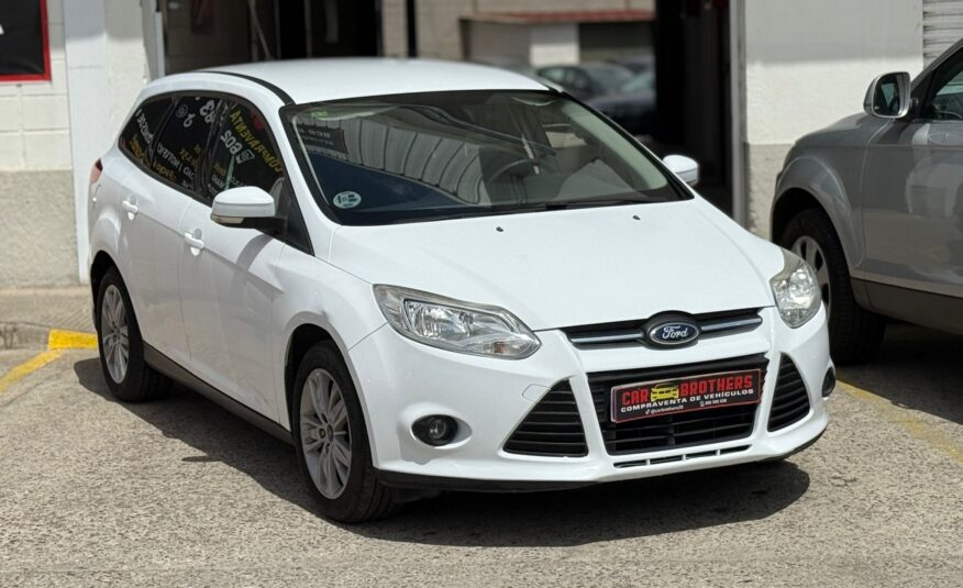 FORD FOCUS FAMILIAR 1.6 TDCi Trend