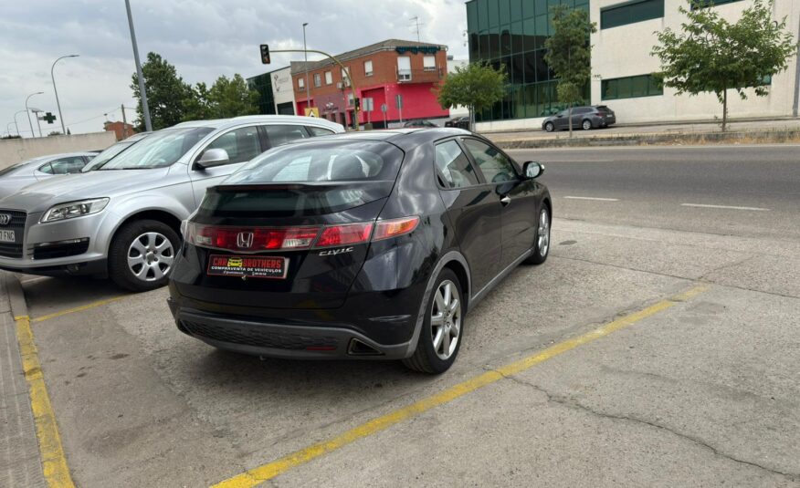 HONDA CIVIC 1.8 vtec sport