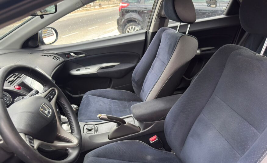 HONDA CIVIC 1.8 vtec sport