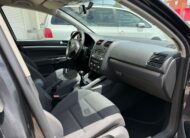 VOLKSWAGEN golf v