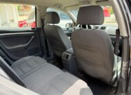 VOLKSWAGEN golf v