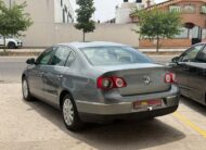 VOLKSWAGEN passat trendline