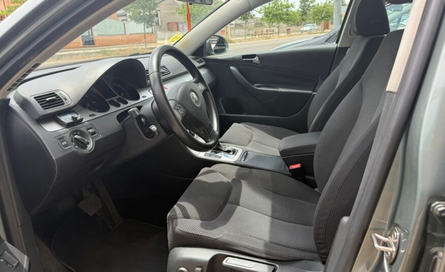 VOLKSWAGEN passat trendline