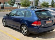 VOLKSWAGEN Golf ADVANCE