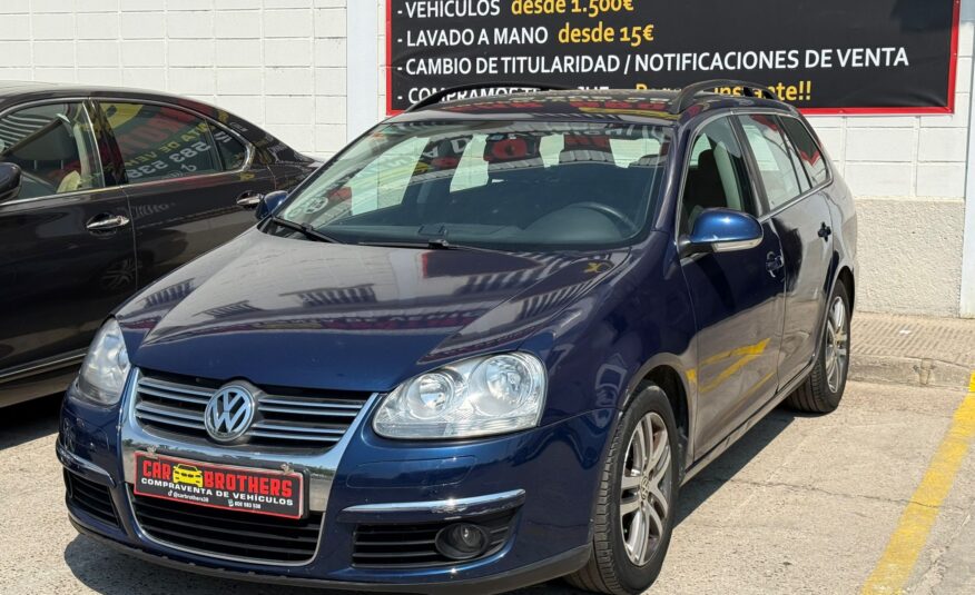 VOLKSWAGEN Golf ADVANCE