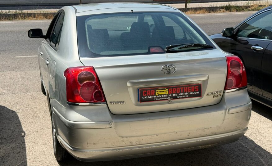 TOYOTA AVENSIS D4D