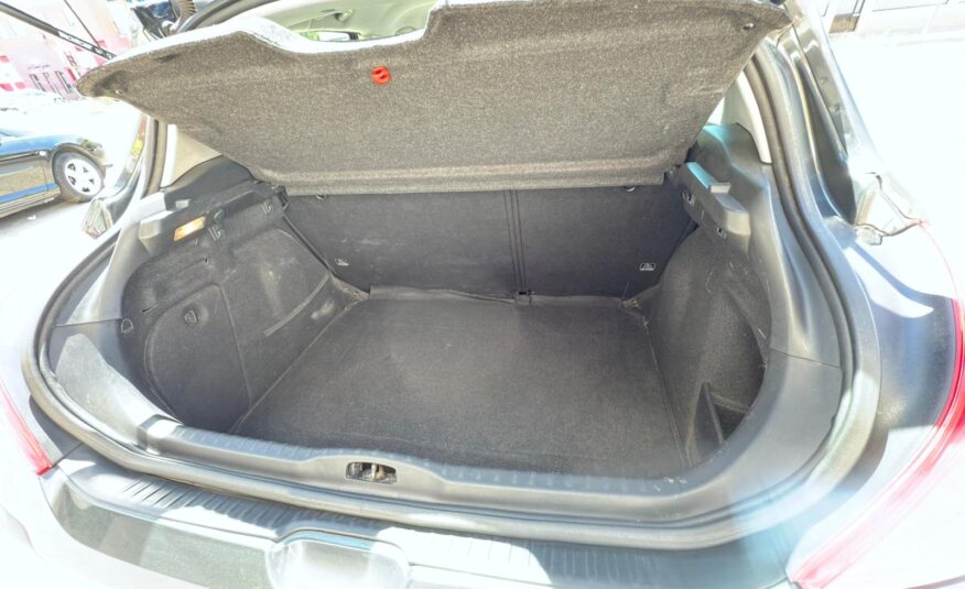 PEUGEOT 308 1.6 HDI SPORT