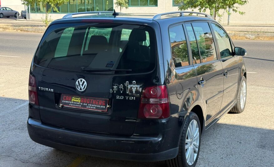 VOLKSWAGEN TOURAN TDI