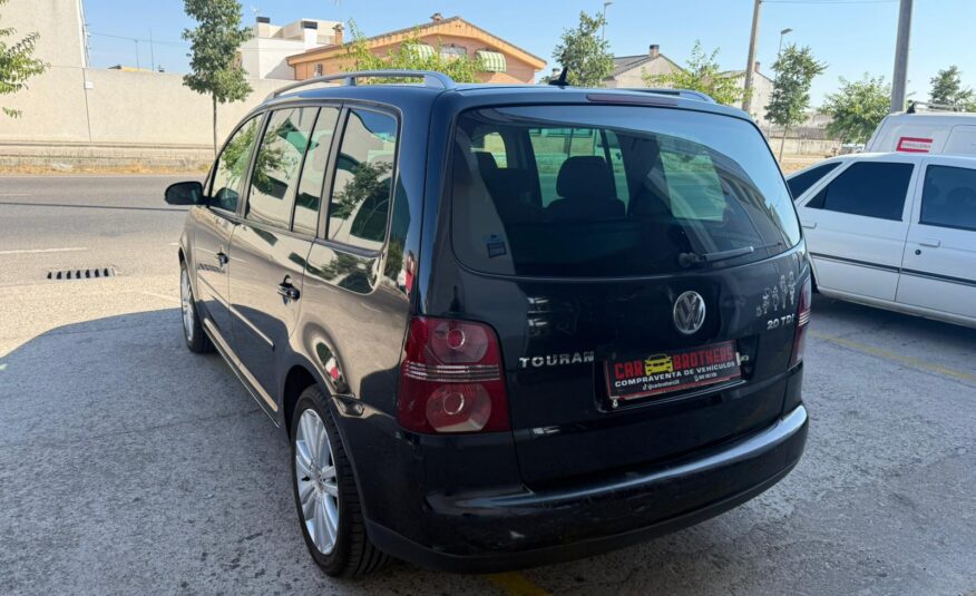VOLKSWAGEN TOURAN TDI