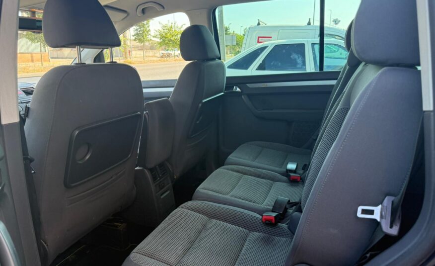 VOLKSWAGEN TOURAN TDI