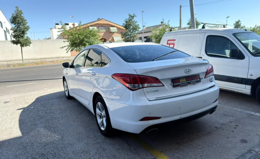 HYUNDAI I40 BLUE DRIVE