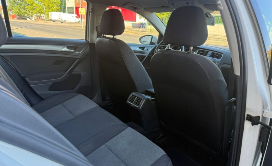 volkswagen golf VII