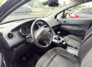 PEUGEOT 5008 1.6 hdi