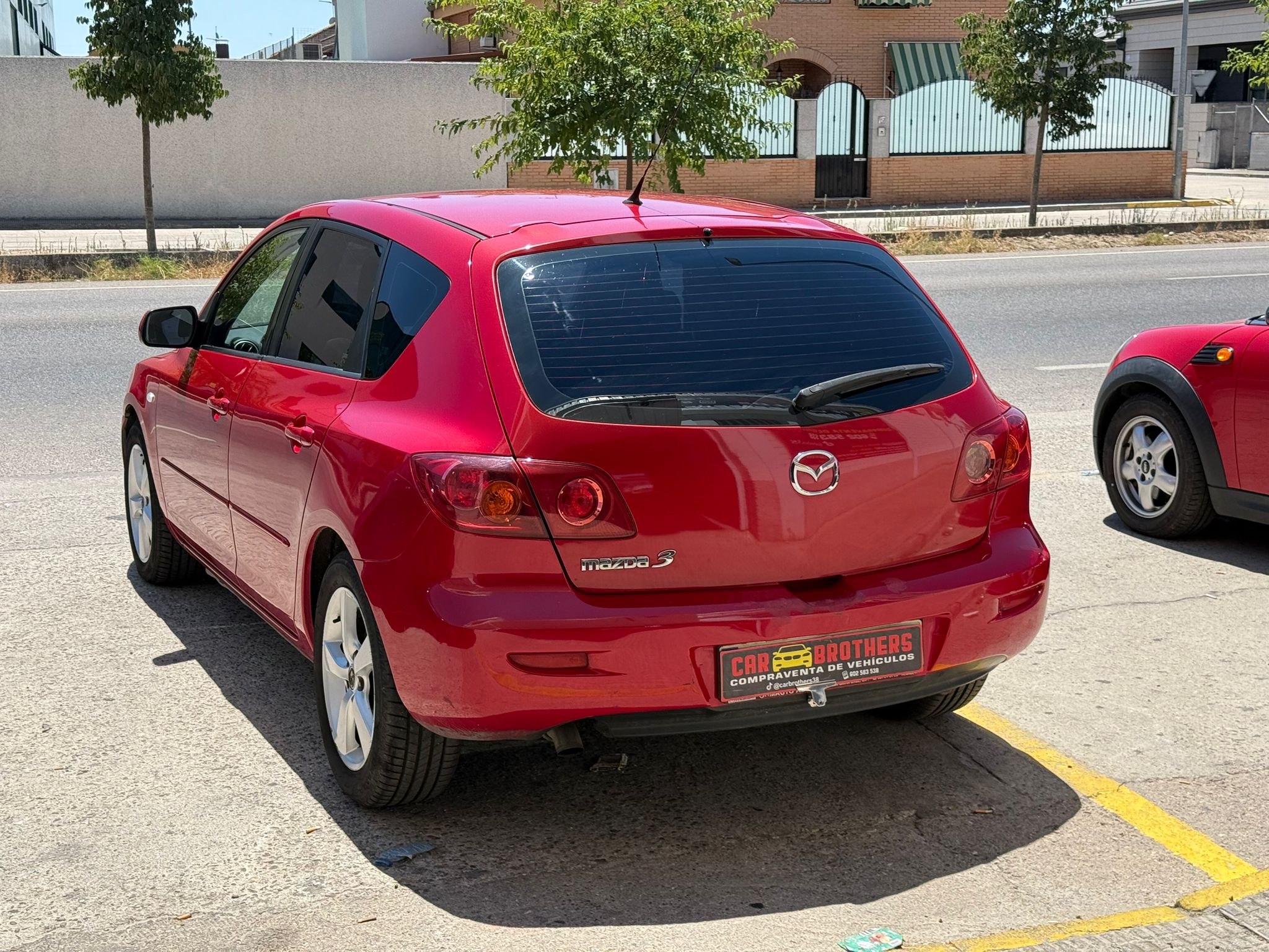 MAZDA 3