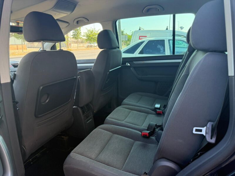 VOLKSWAGEN TOURAN TDI
