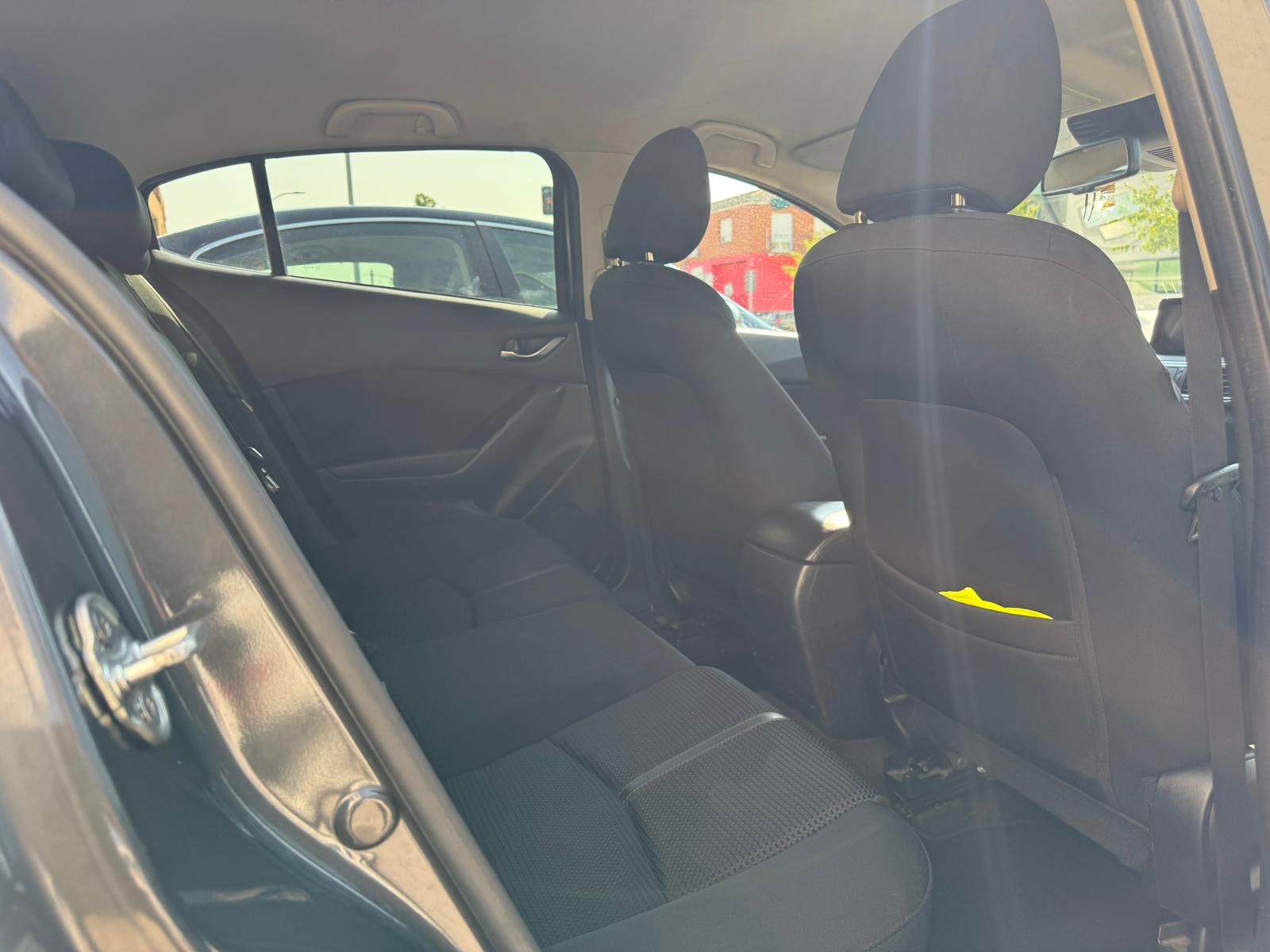 MAZDA 3 LUXURY