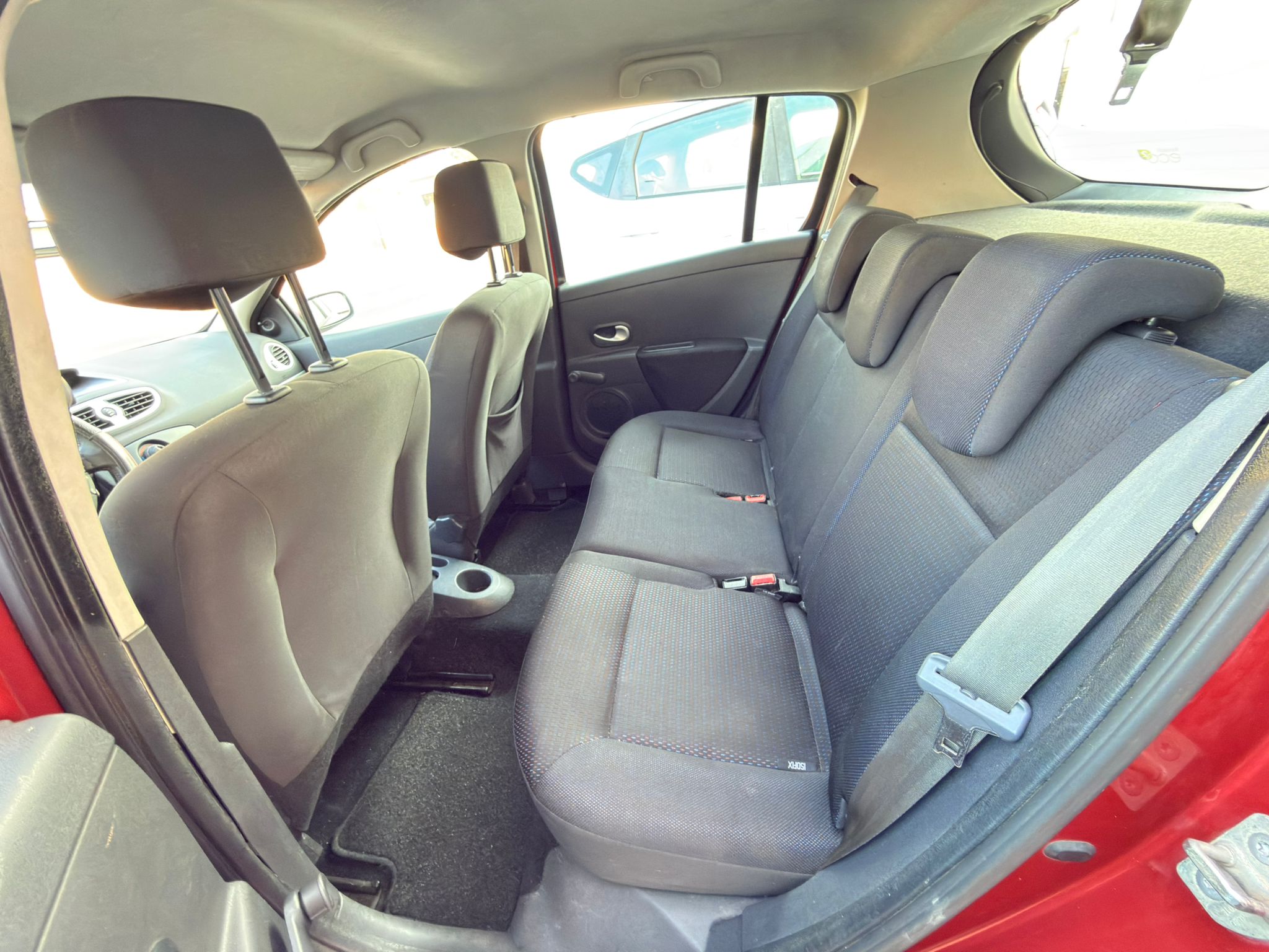 RENAULT Clio 1.5 dci
