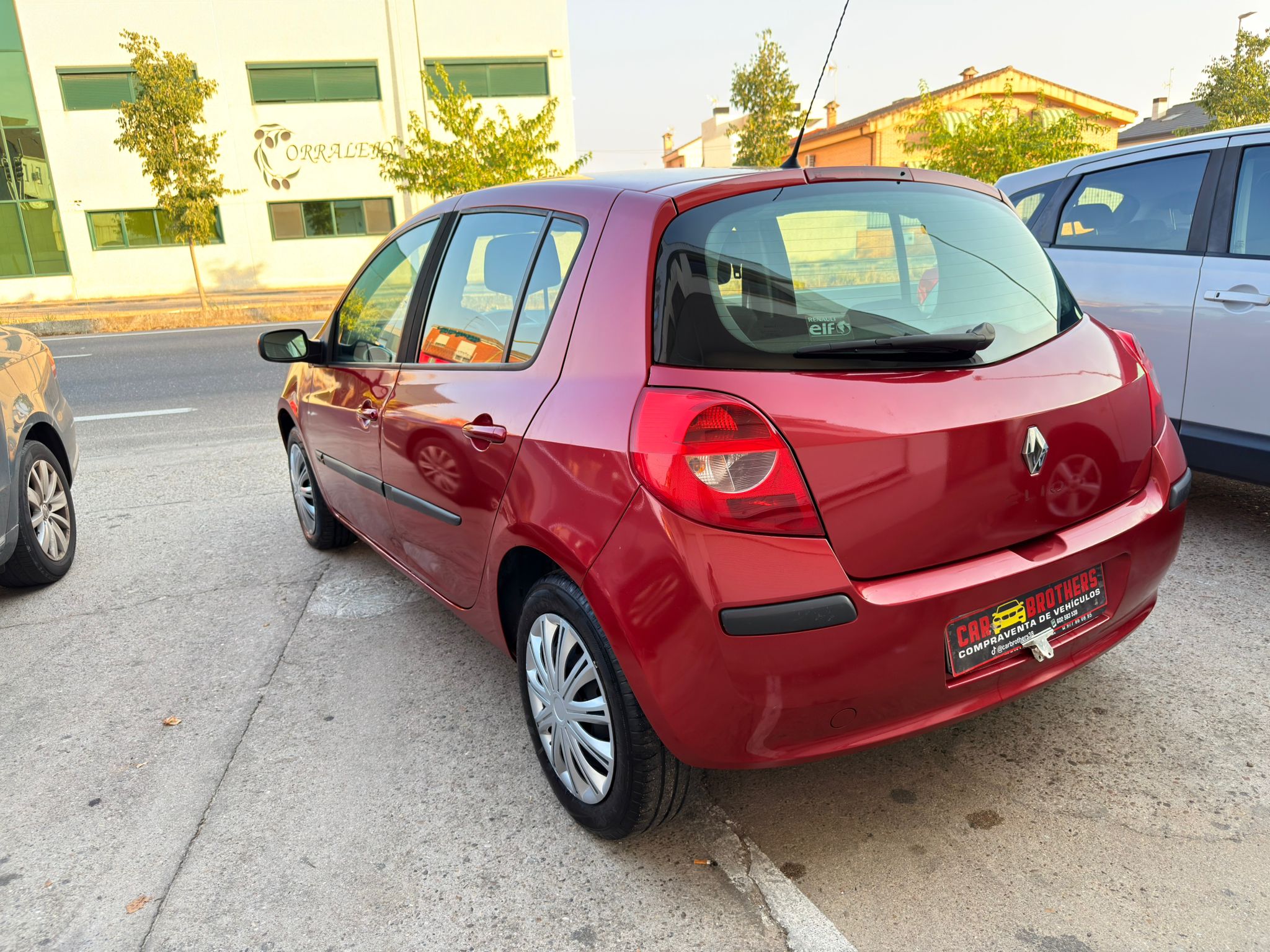RENAULT Clio 1.5 dci