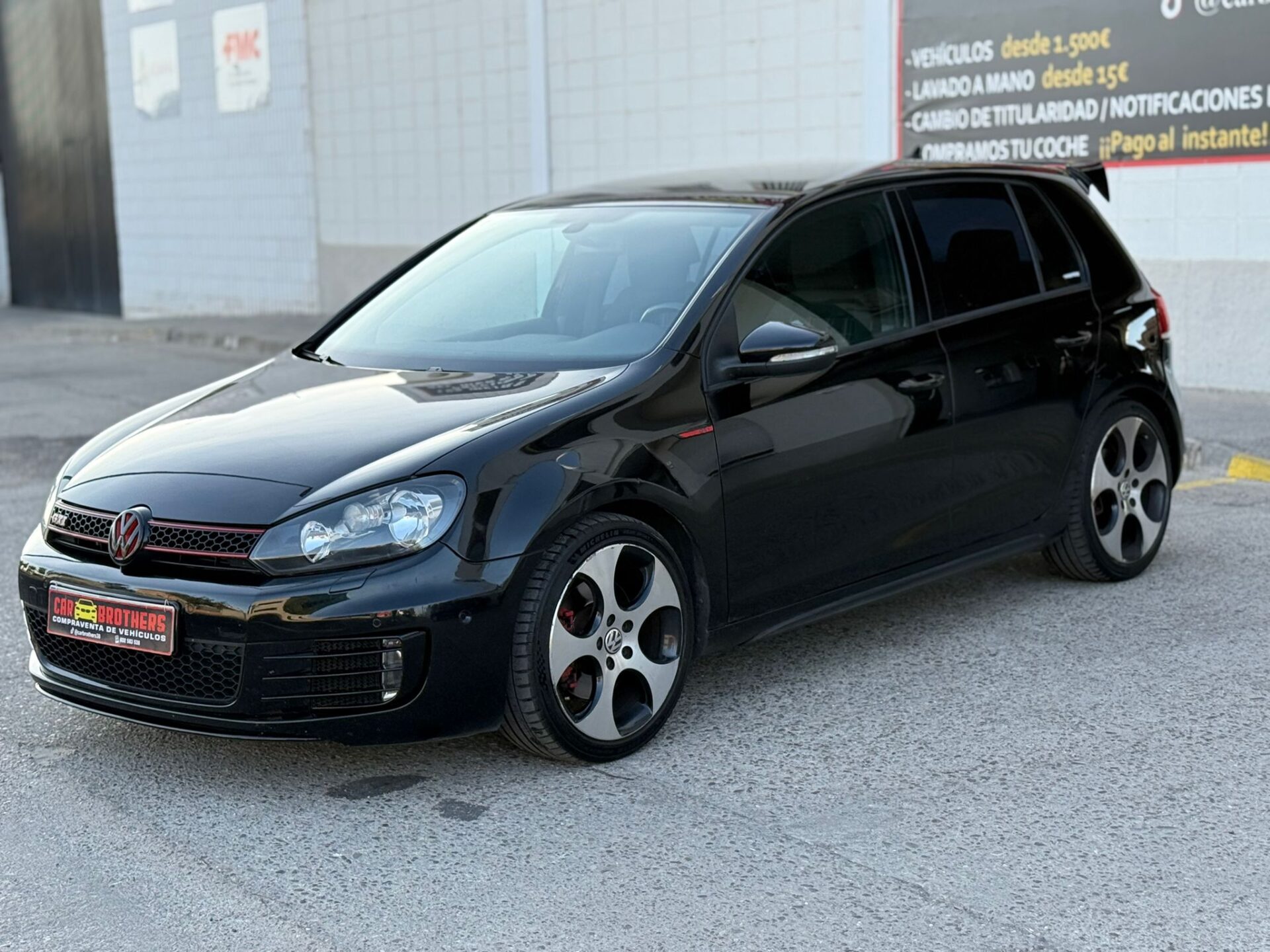 VOLKSWAGEN Golf 2.0 GTI TSI
