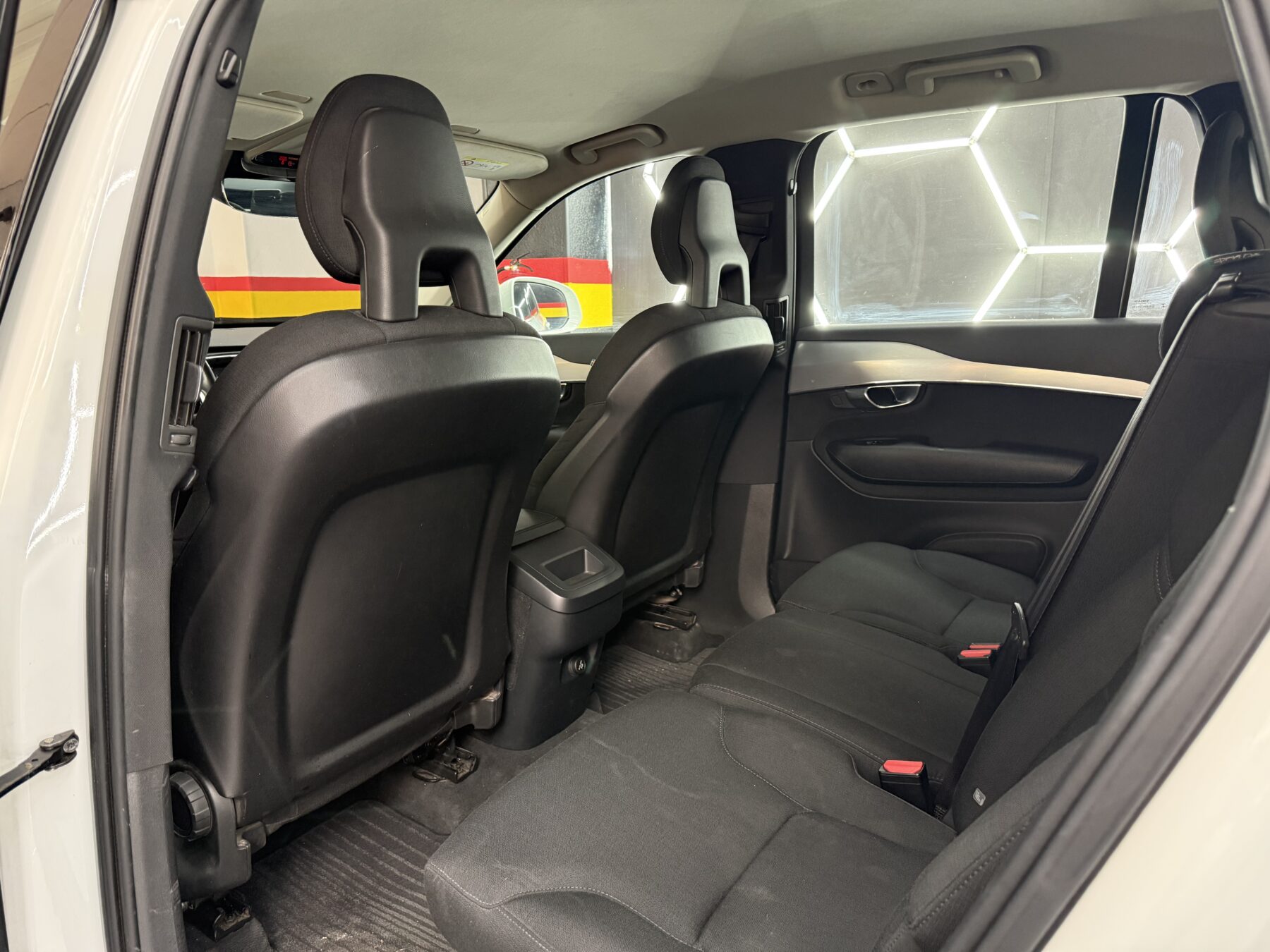 VOLVO XC90 2.0 D5 Momentum AWD 