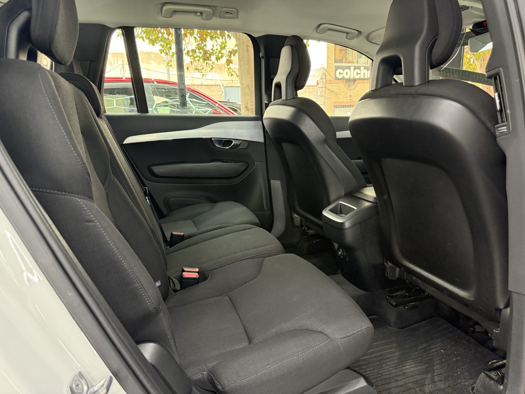 VOLVO XC90 2.0 D5 Momentum AWD 