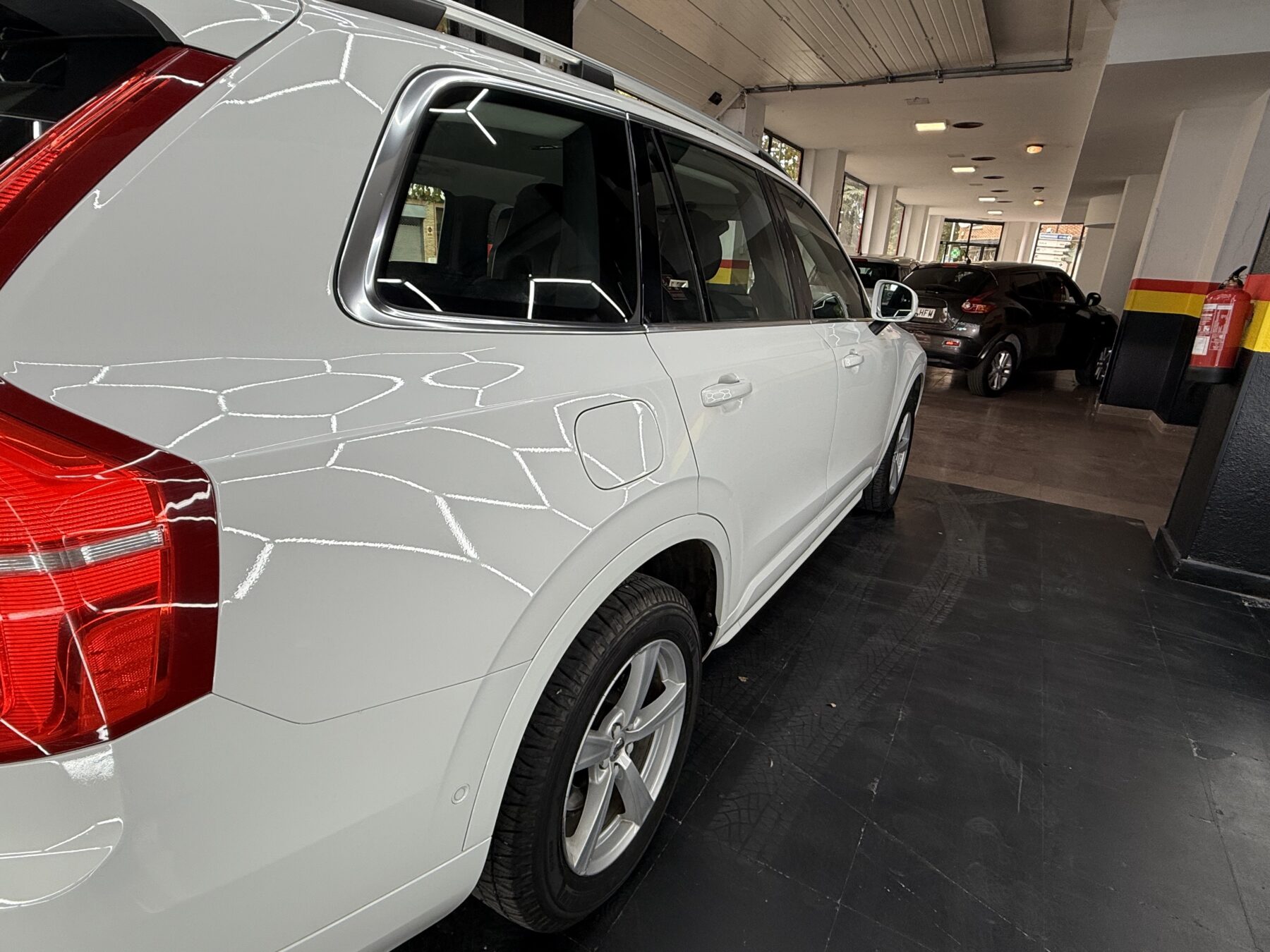 VOLVO XC90 2.0 D5 Momentum AWD 