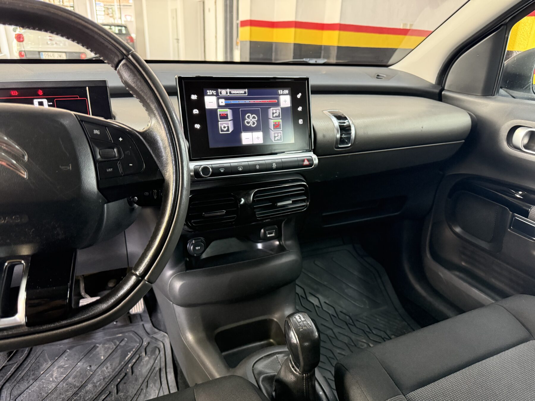 CITROEN C4 CACTUS 1.6 blue HDI feel