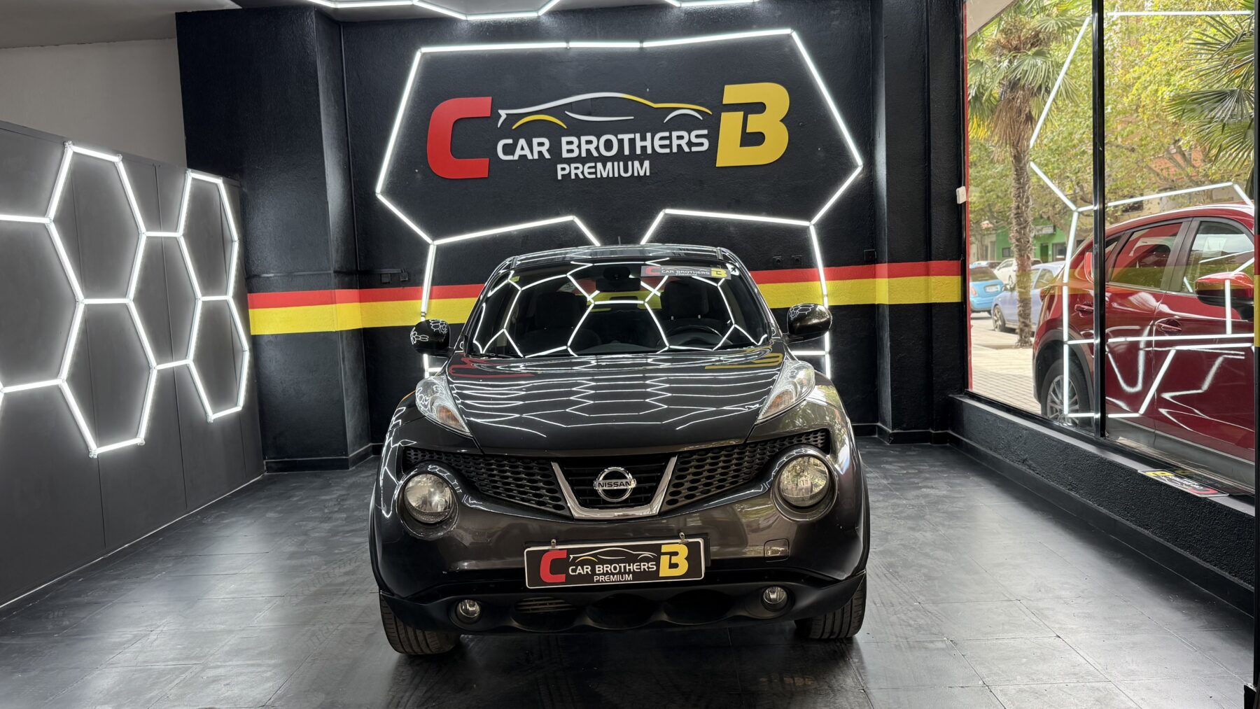 NISSAN JUKE Tekna premium