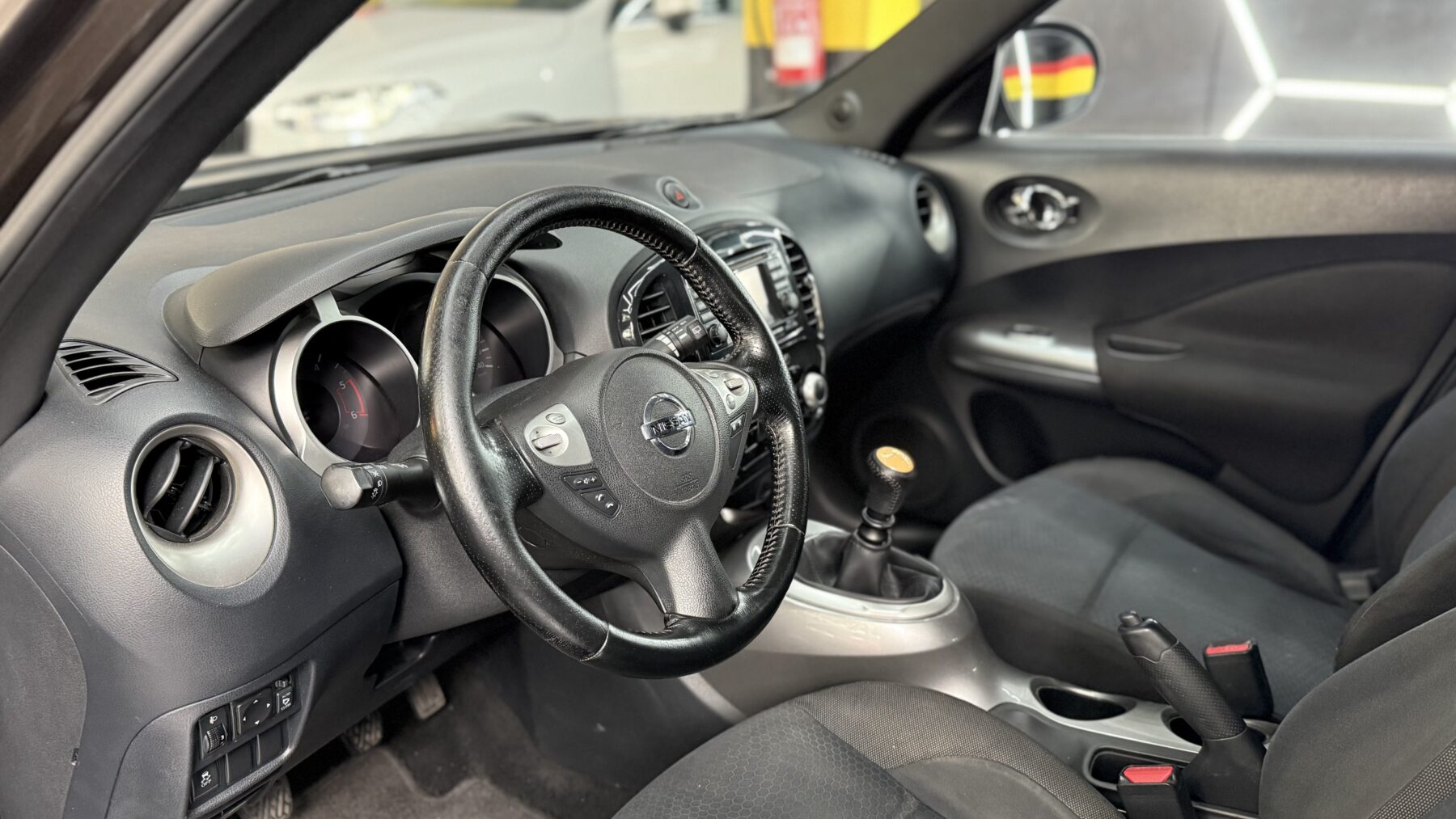 NISSAN JUKE Tekna premium