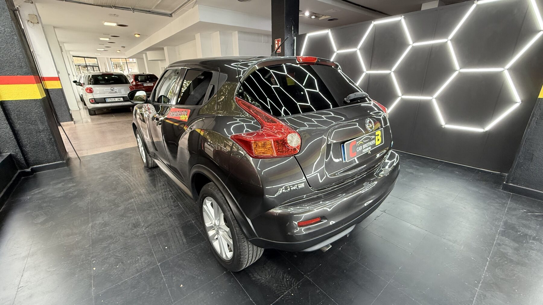 NISSAN JUKE Tekna premium