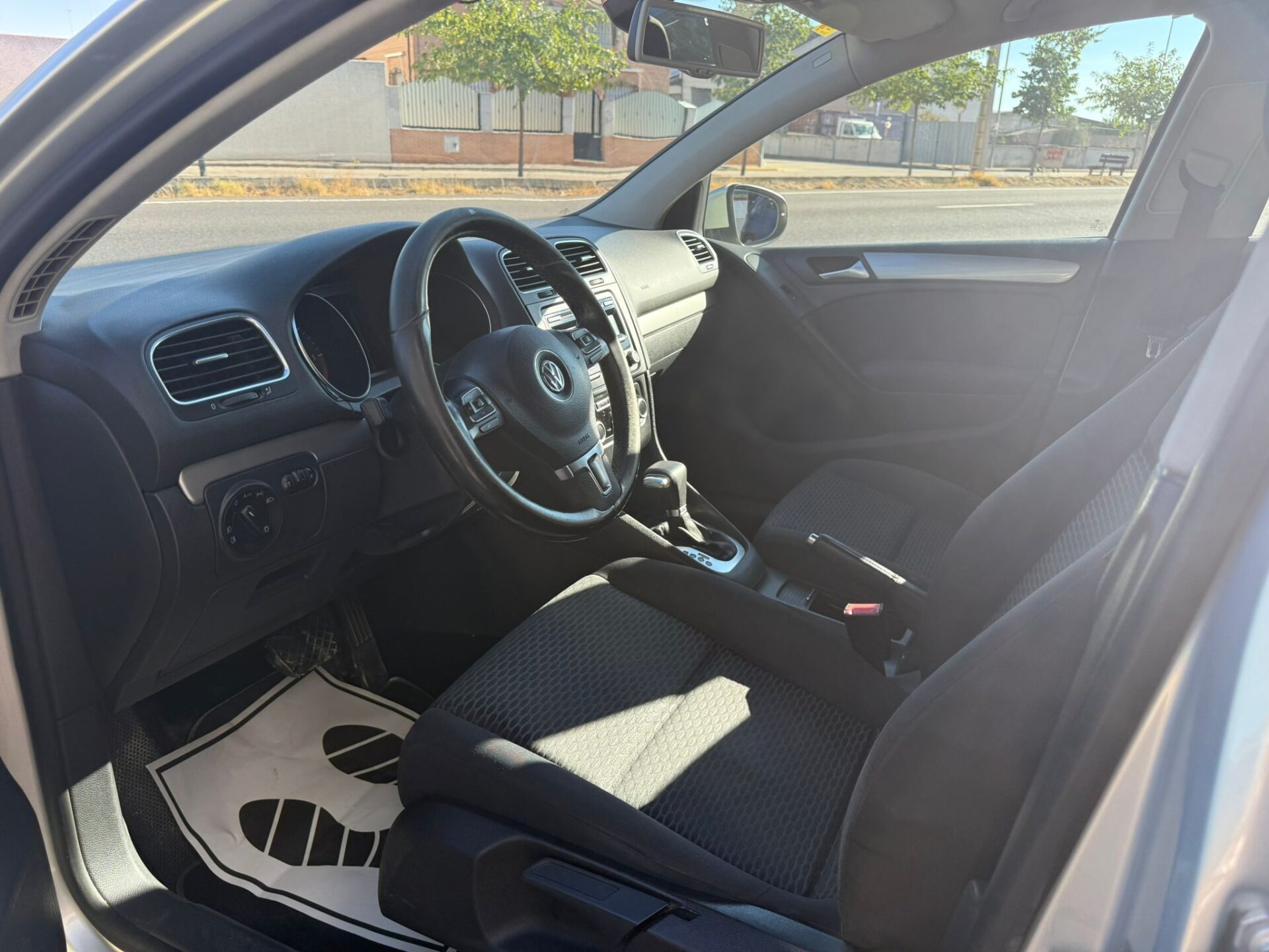 VOLKSWAGEN Golf VI SPORT