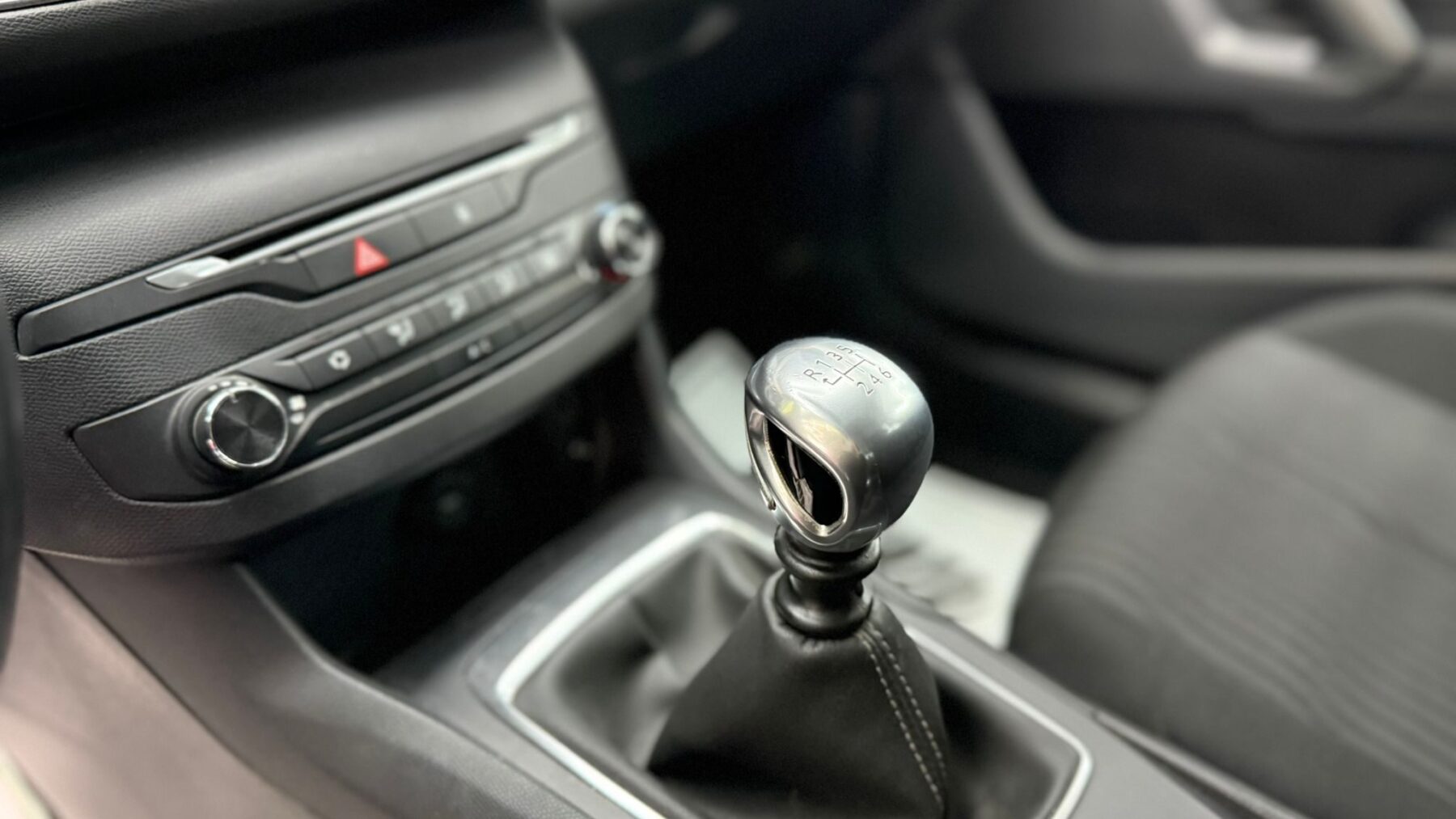 PEUGEOT 308 1.6 HDI E access