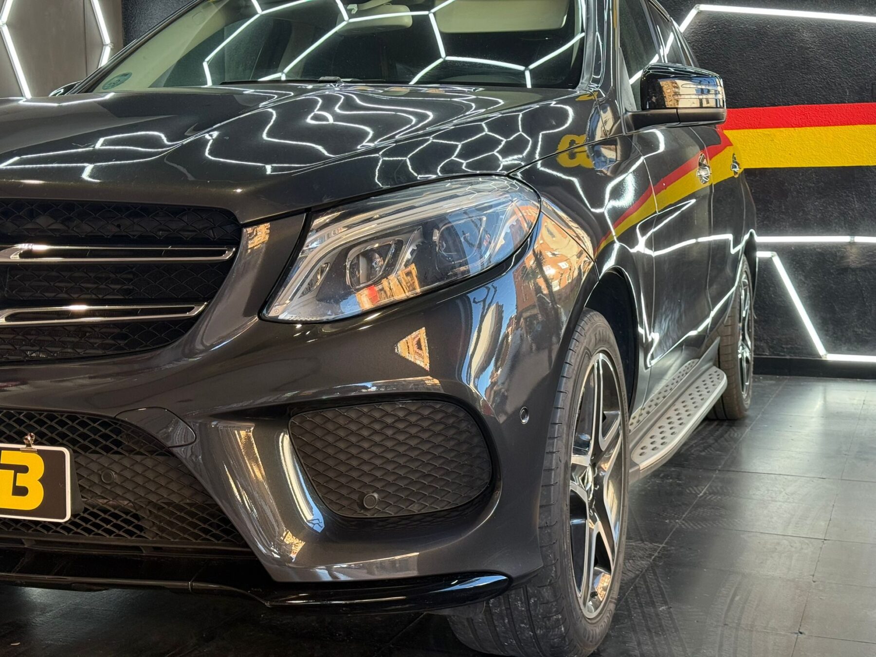 MERCEDES-BENZ GLE AMG-LINE