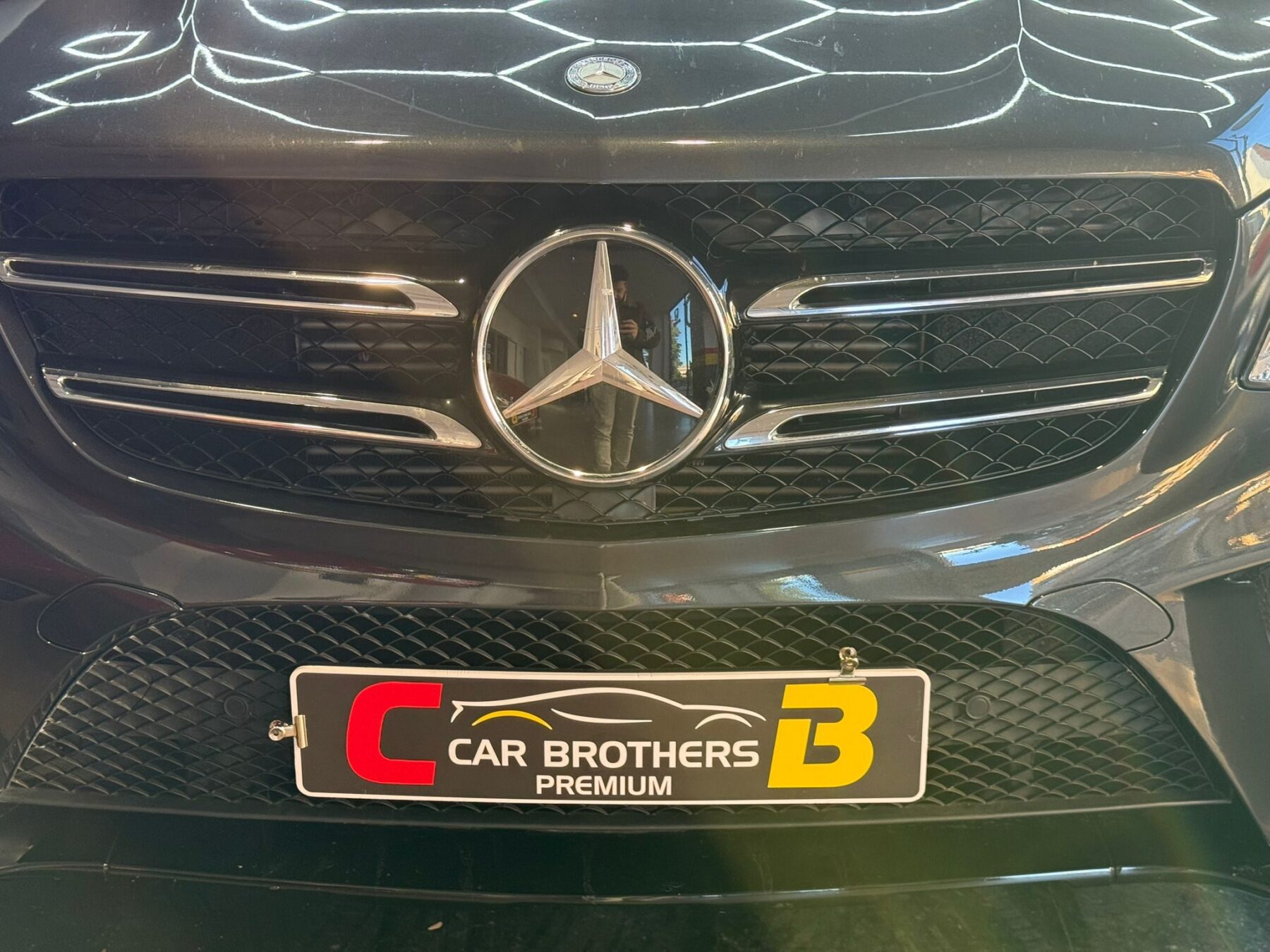 MERCEDES-BENZ GLE AMG-LINE