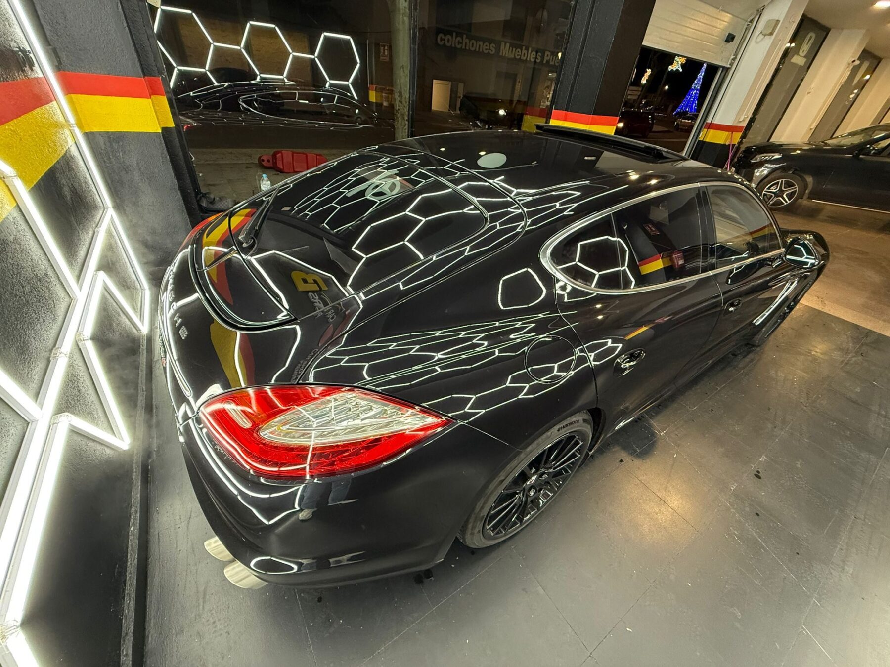 PORSCHE Panamera TURBO S 