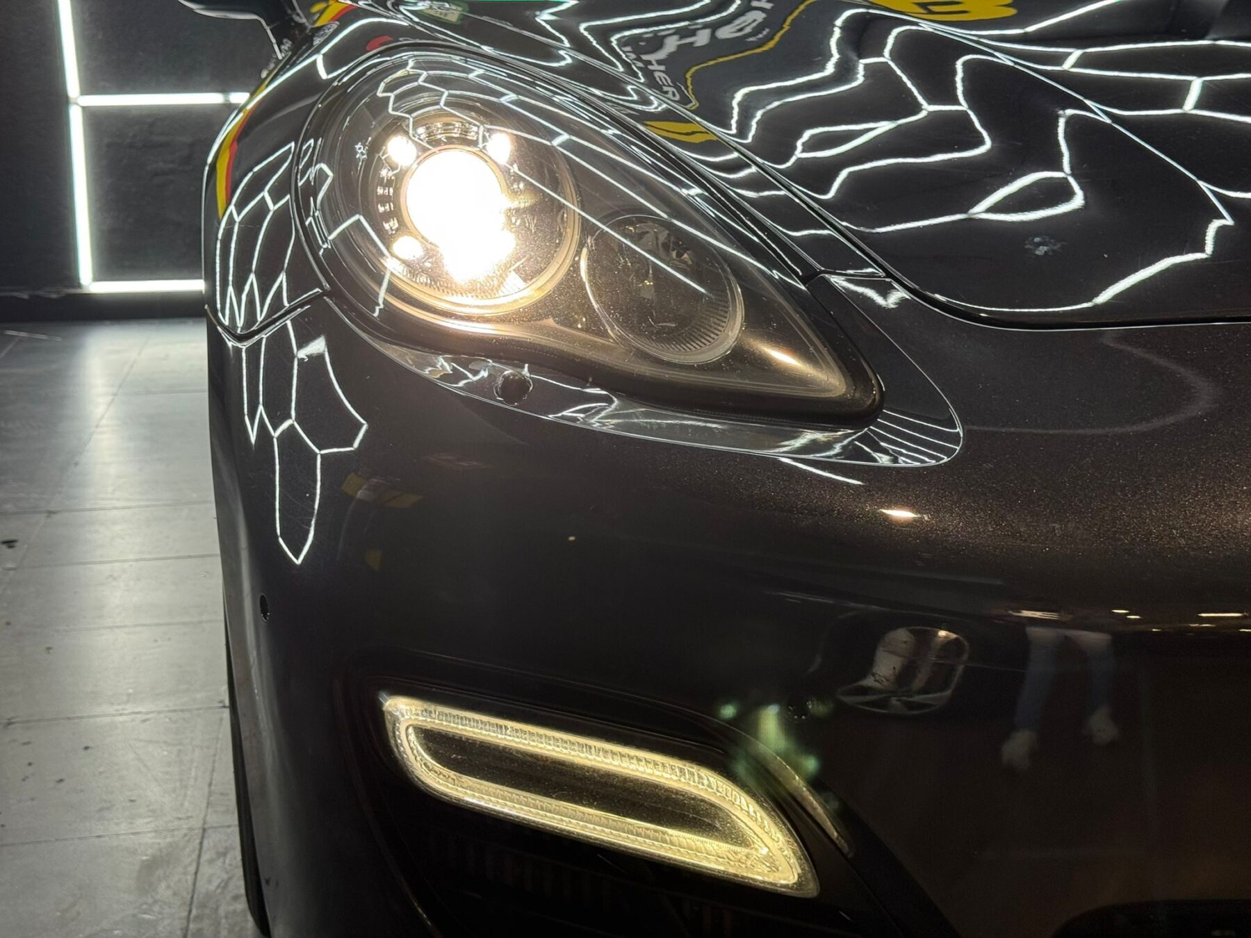 PORSCHE Panamera TURBO S 