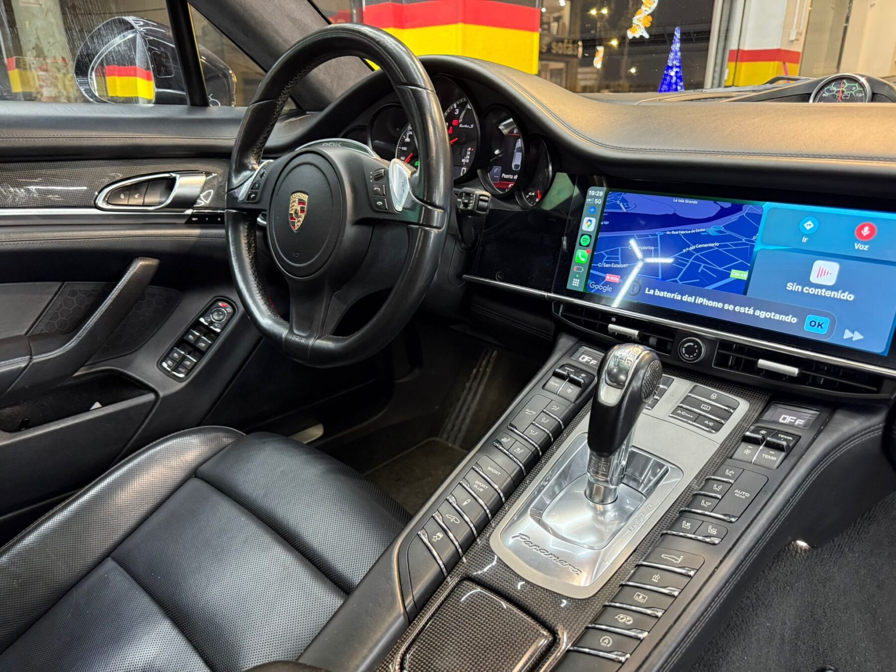 PORSCHE Panamera TURBO S 