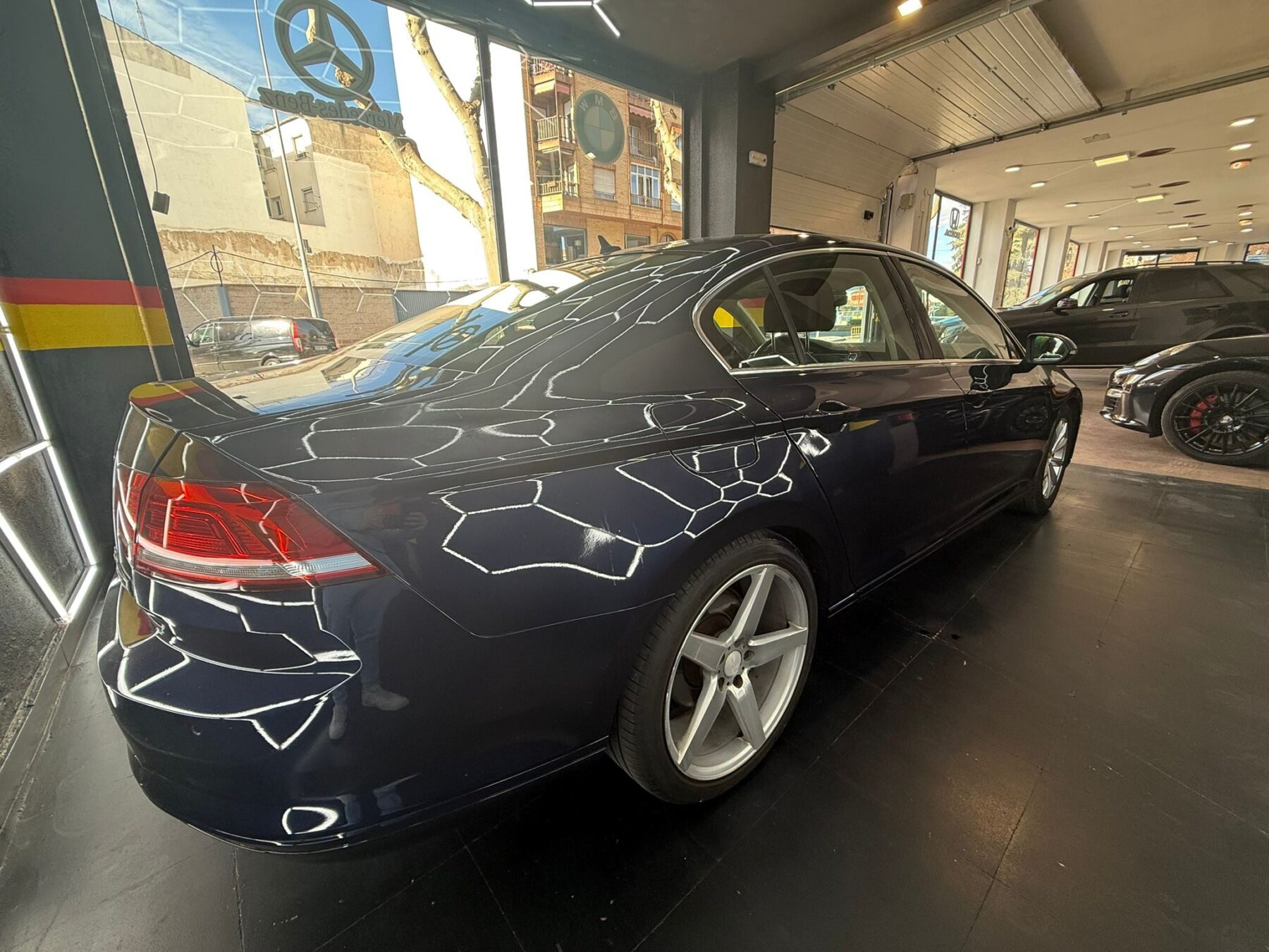 VOLKSWAGEN passat ADVANCE