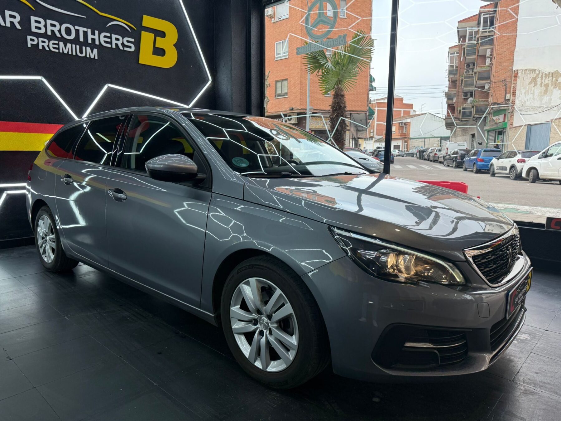 PEUGEOT 308 sw active 