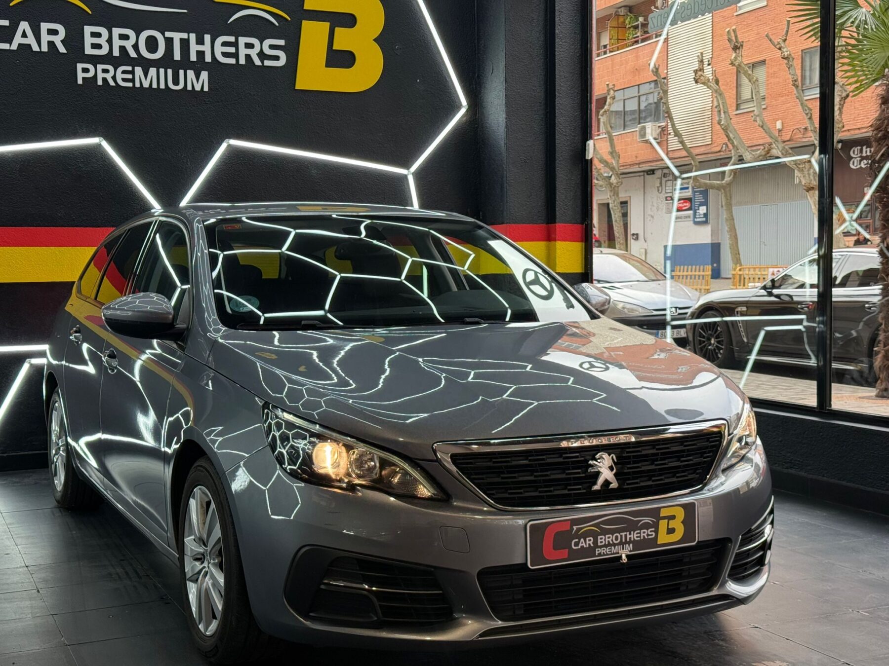 PEUGEOT 308 sw active 