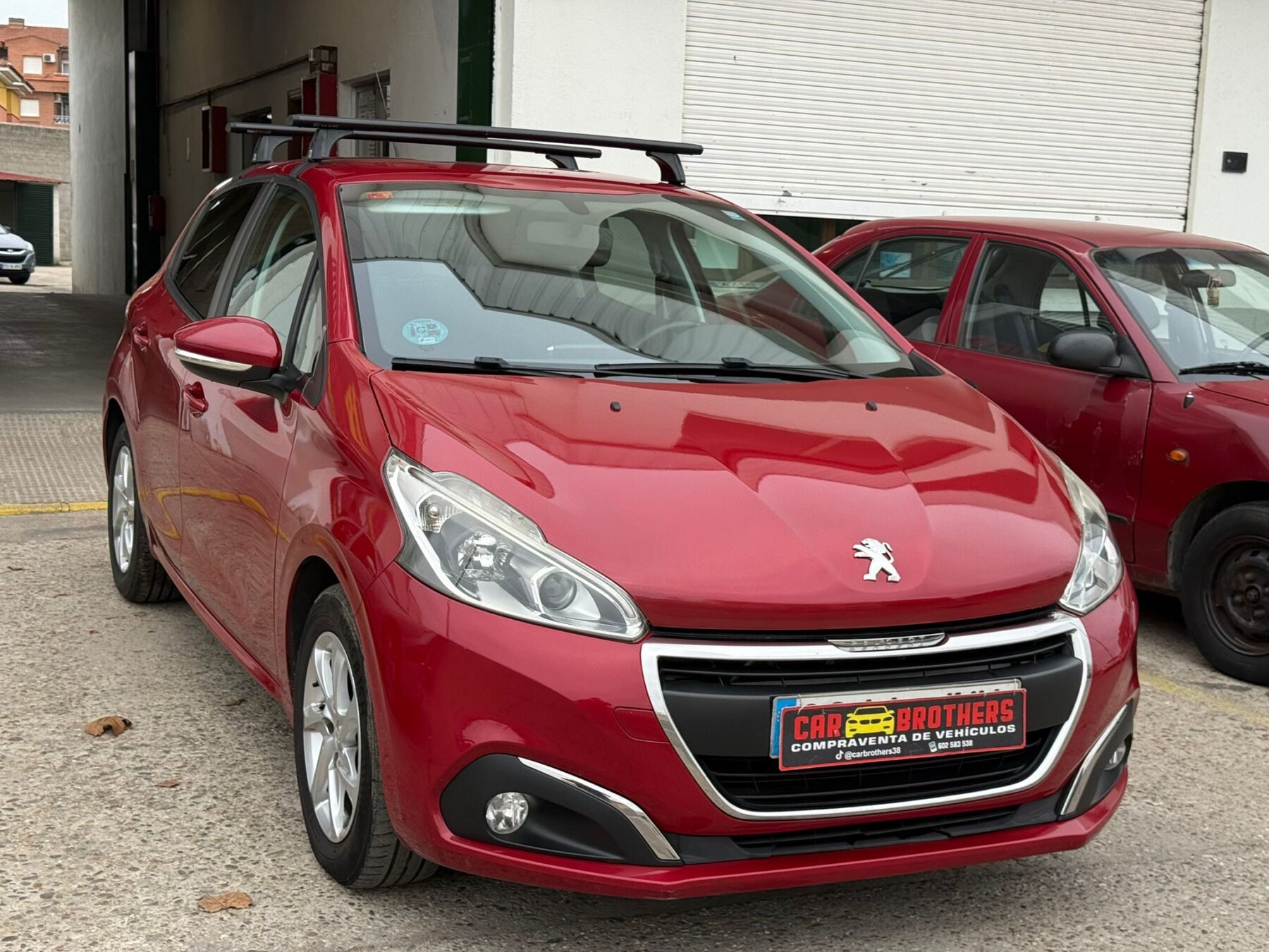 PEUGEOT 208 HDI