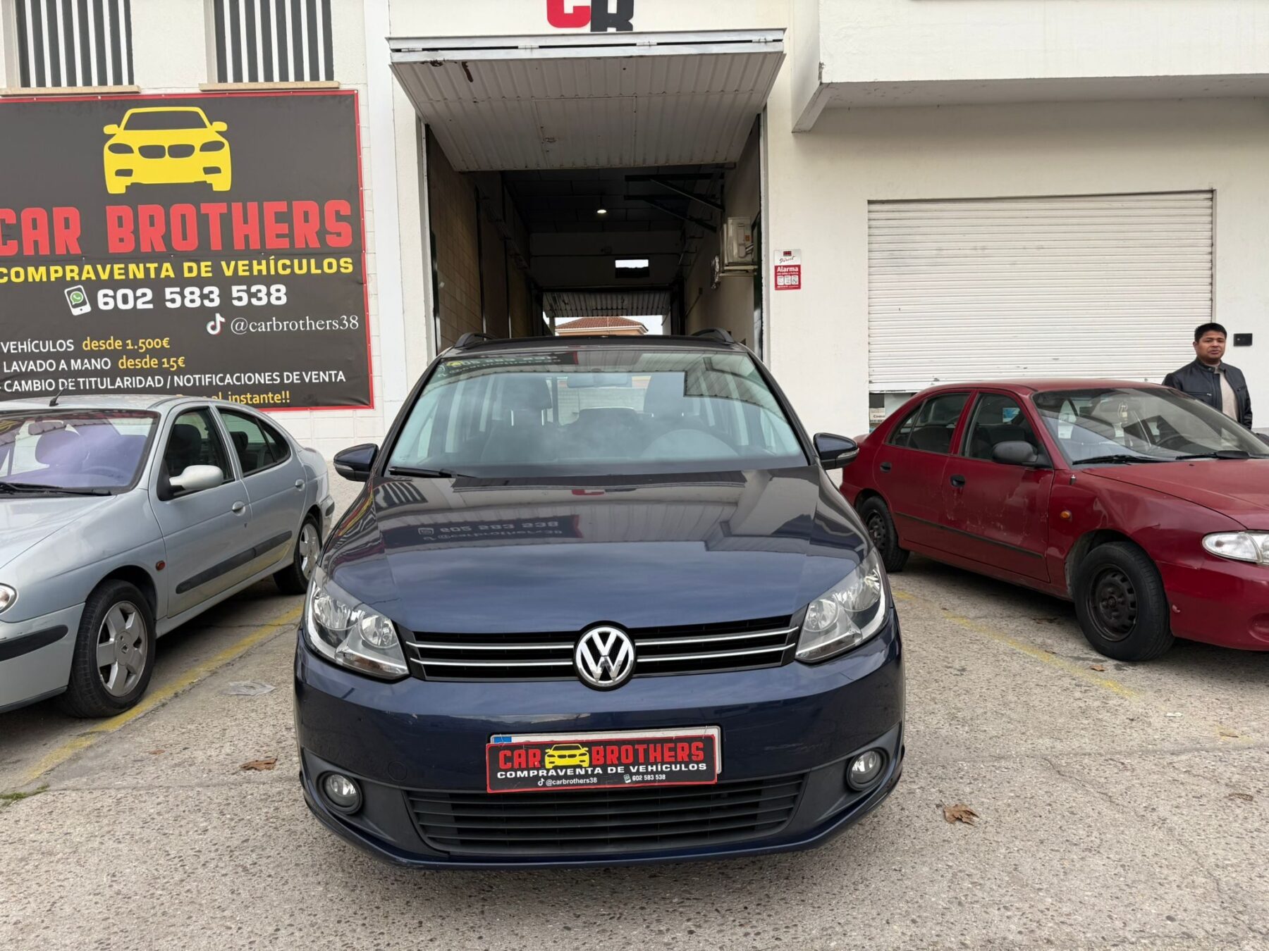 VOLKSWAGEN TOURAN TDI