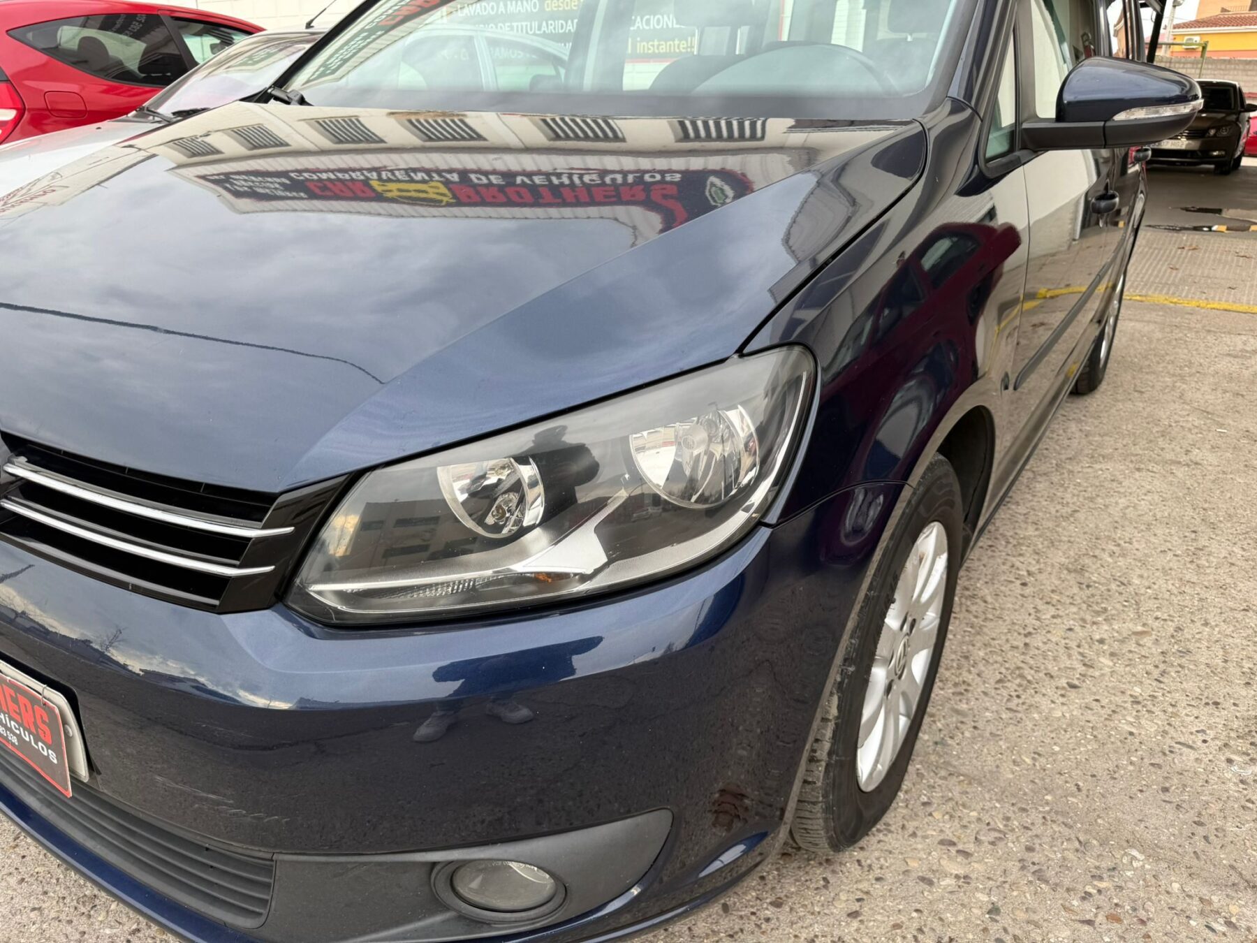VOLKSWAGEN TOURAN TDI