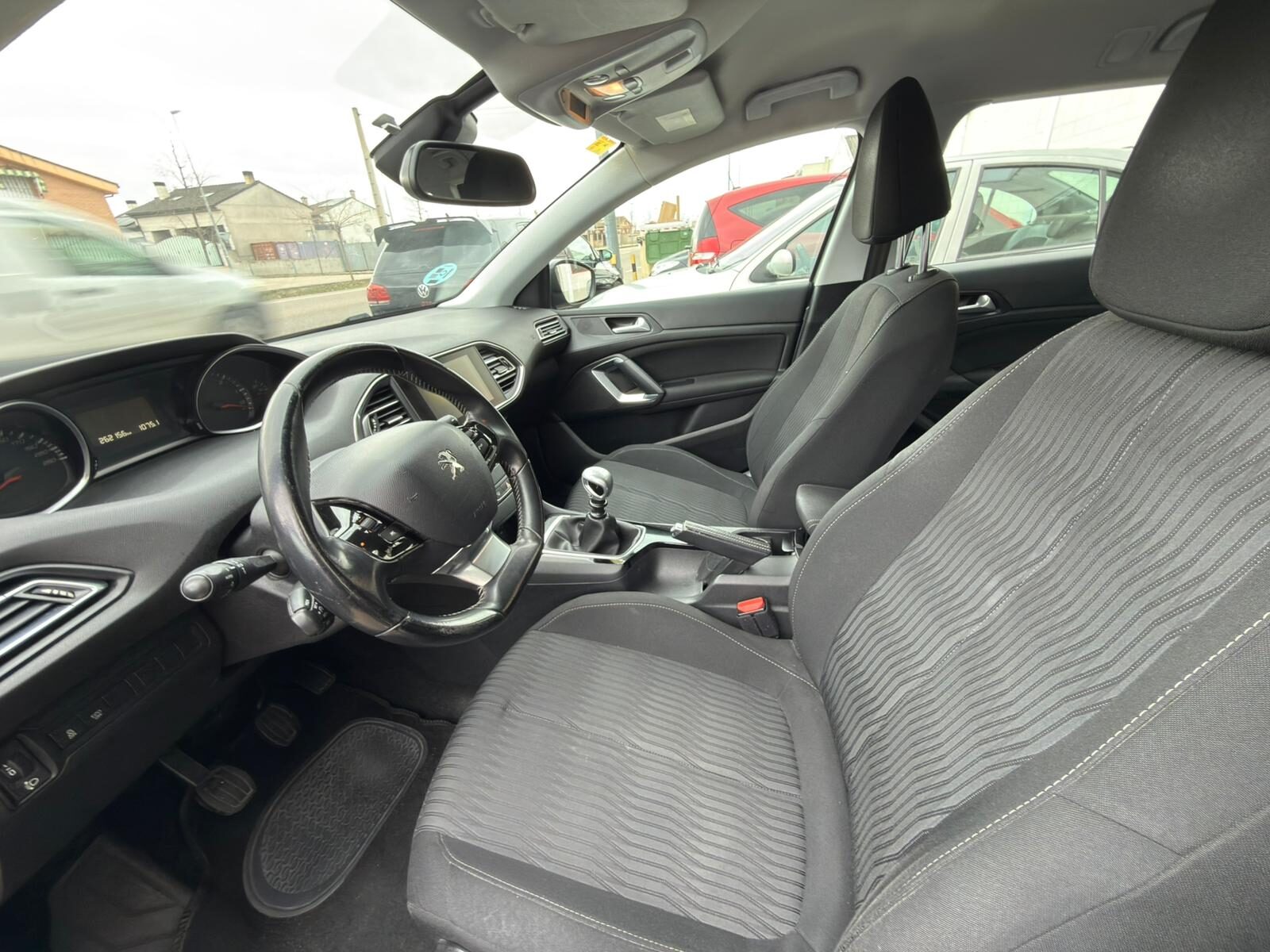 PEUGEOT 308 1.6 HDI ACTIVE