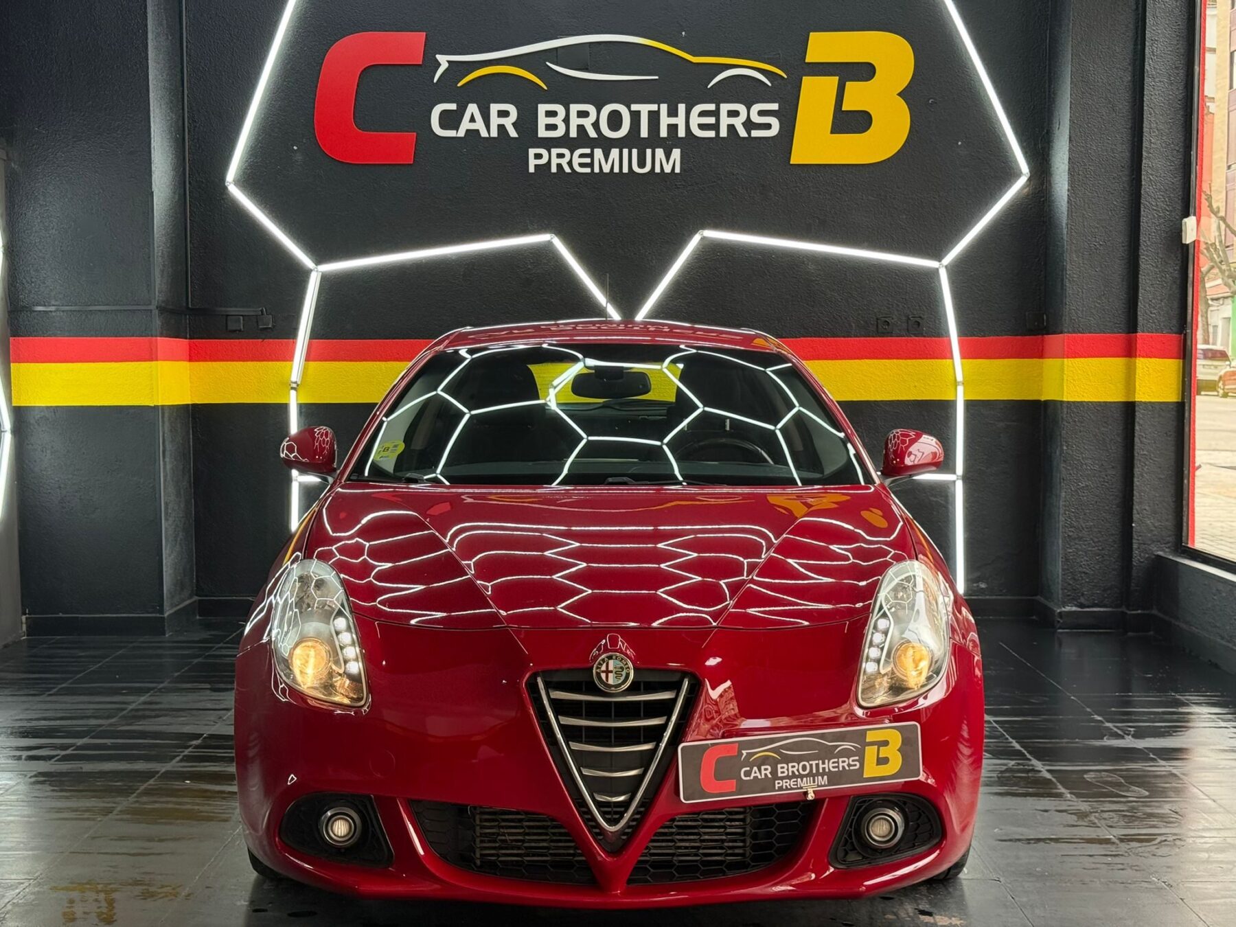 ALFA ROMEO Giullieta DISTINTIVE